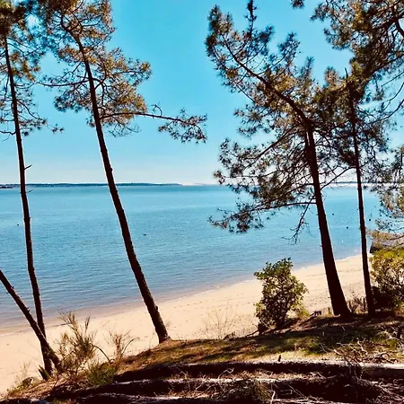 Lägenhet Escapade Au Bord De La Ares